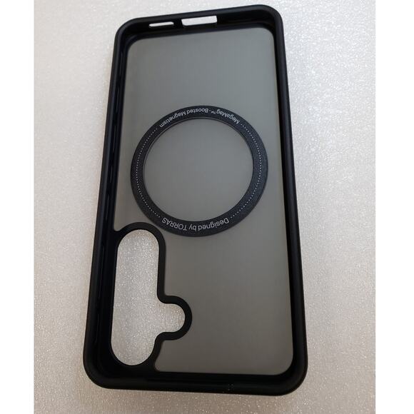 TORRAS Magnetic Shockproof Case For Samsung Galaxy S25 Black. SGS25.BLK - Picture 9 of 11